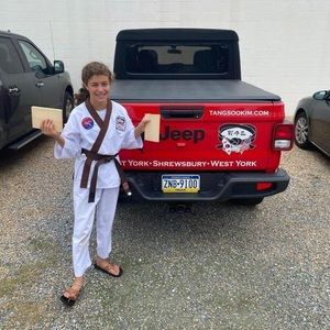 Meet your Posher, Lucy